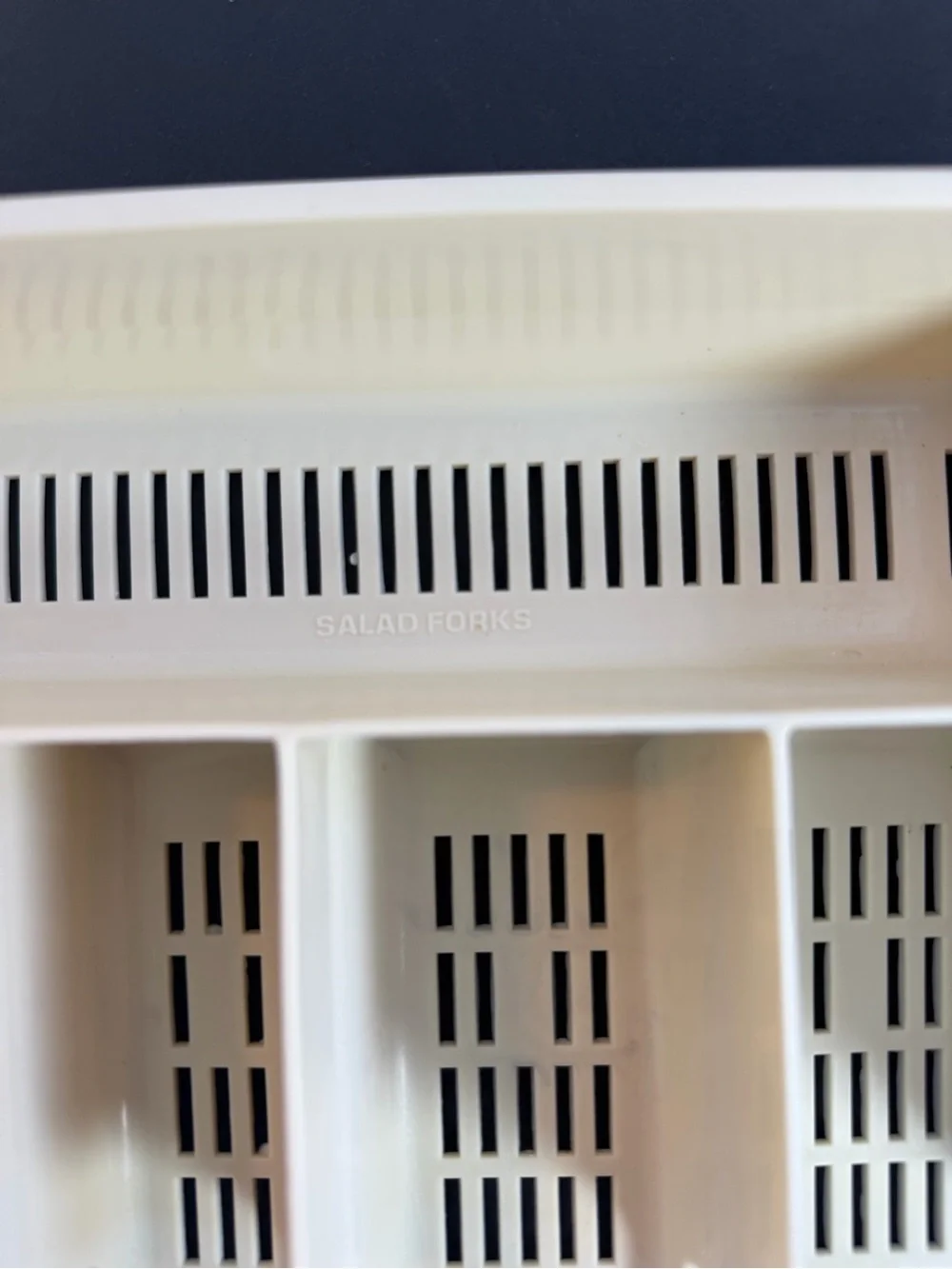 Vintage Cream Mesh Bottom Plastic Silverware Utensil Drawer Organizer Tray